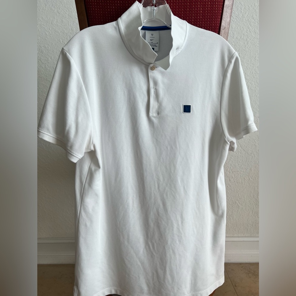 Nike RF - Roger Federer classic shirt (medium)